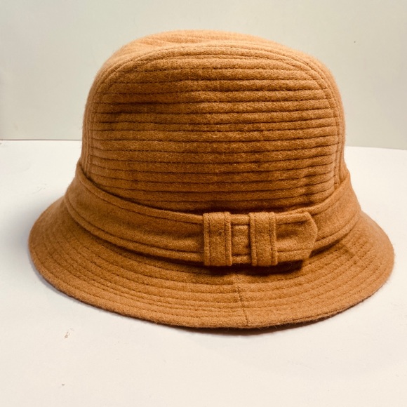 70s Unisex 100% Camel Hair Traveller Style Hat By Deerskin Trading Post - Picture 1 of 8